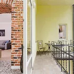 Modern Apartment Lubicz Kraków by Renters